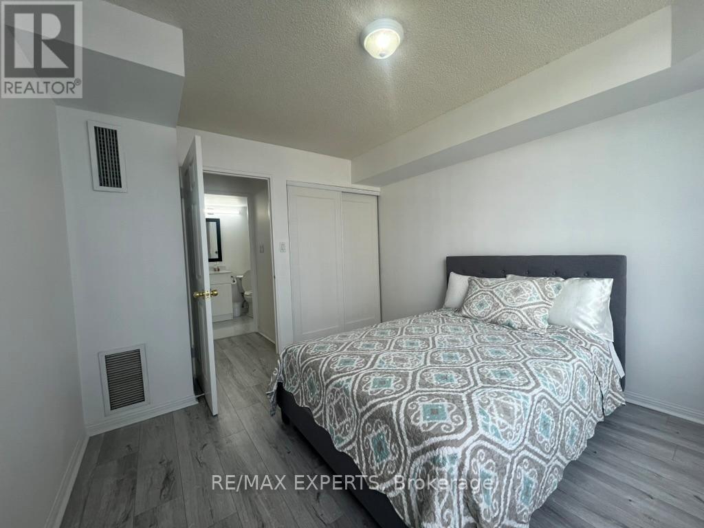 819 - 88 Corporate Drive, Toronto, Ontario  M1H 3G6 - Photo 10 - E13148056