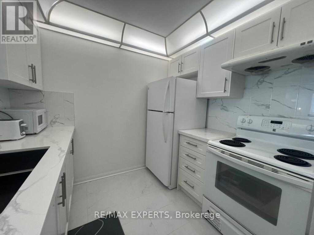 819 - 88 Corporate Drive, Toronto, Ontario  M1H 3G6 - Photo 6 - E13148056