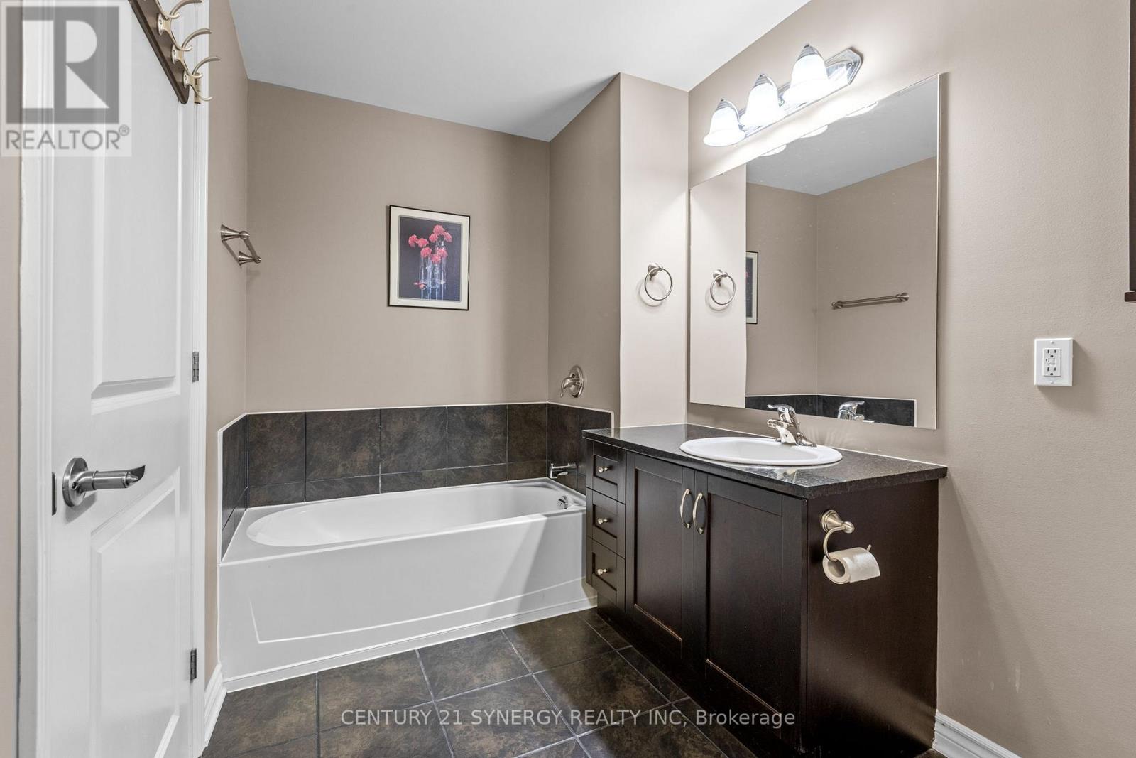 7 - 10 Prestige Circle, Ottawa, Ontario  K4A 0W9 - Photo 27 - X13147994