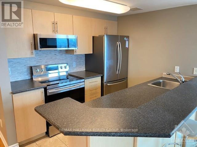 1808 - 200 Rideau Street, Ottawa, Ontario  K1N 5Y1 - Photo 5 - X13148080