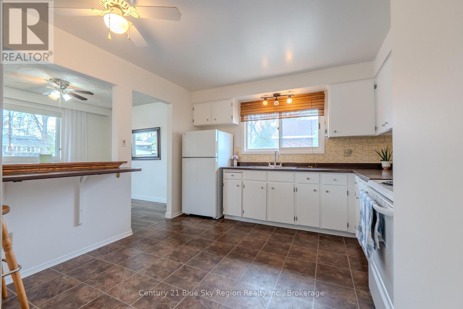 1064 Premier Road, North Bay, Ontario  P1A 2J1 - Photo 7 - X13148072