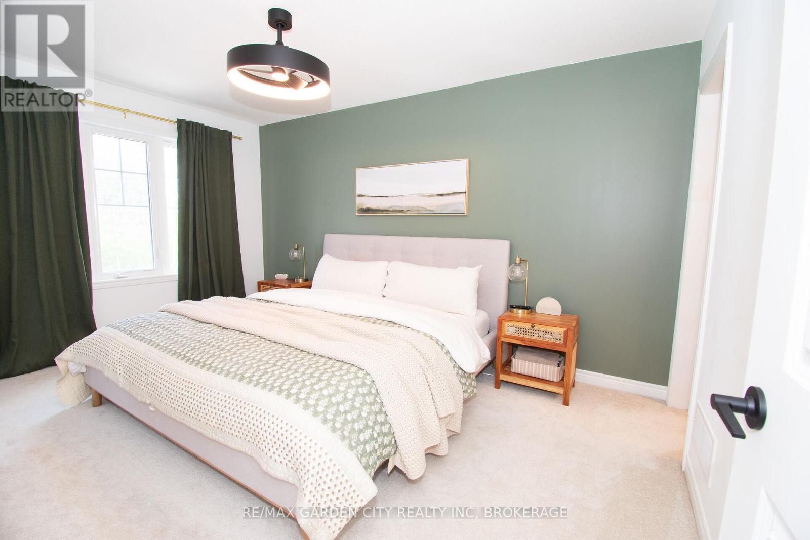 15 Lymburner Street, Pelham (Fonthill), Ontario L3E 0G7 - Photo 19 - X13148020