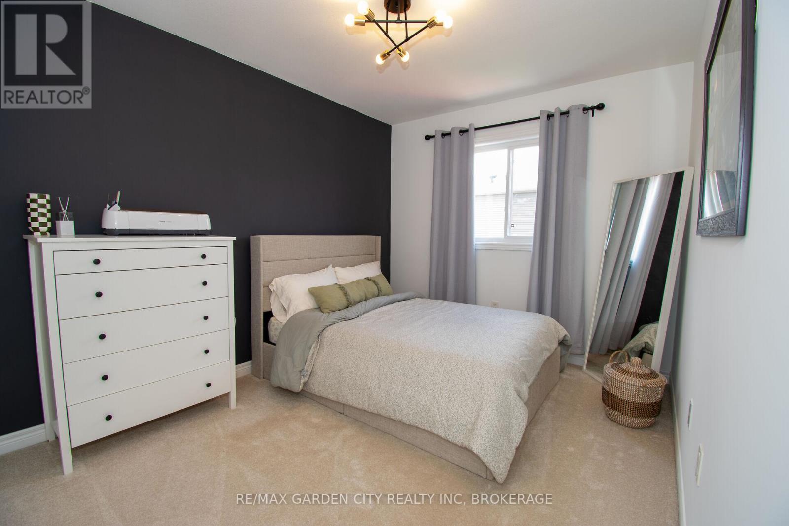 15 Lymburner Street, Pelham (Fonthill), Ontario L3E 0G7 - Photo 24 - X13148020
