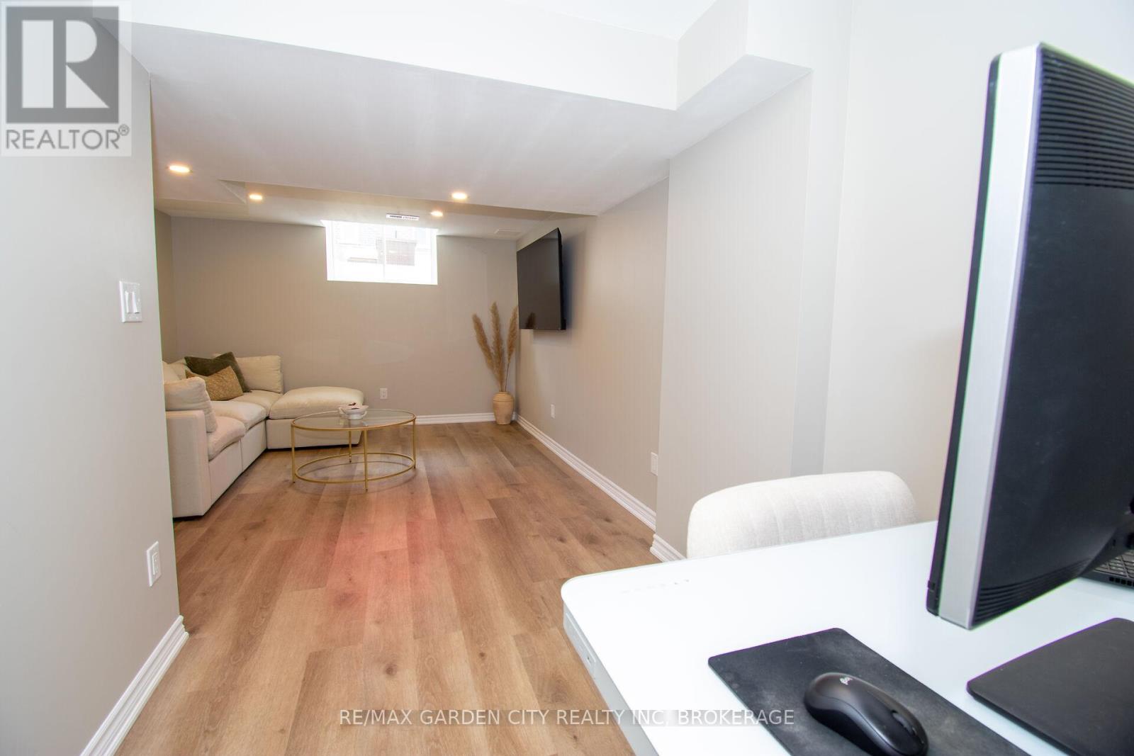 15 Lymburner Street, Pelham (Fonthill), Ontario L3E 0G7 - Photo 30 - X13148020