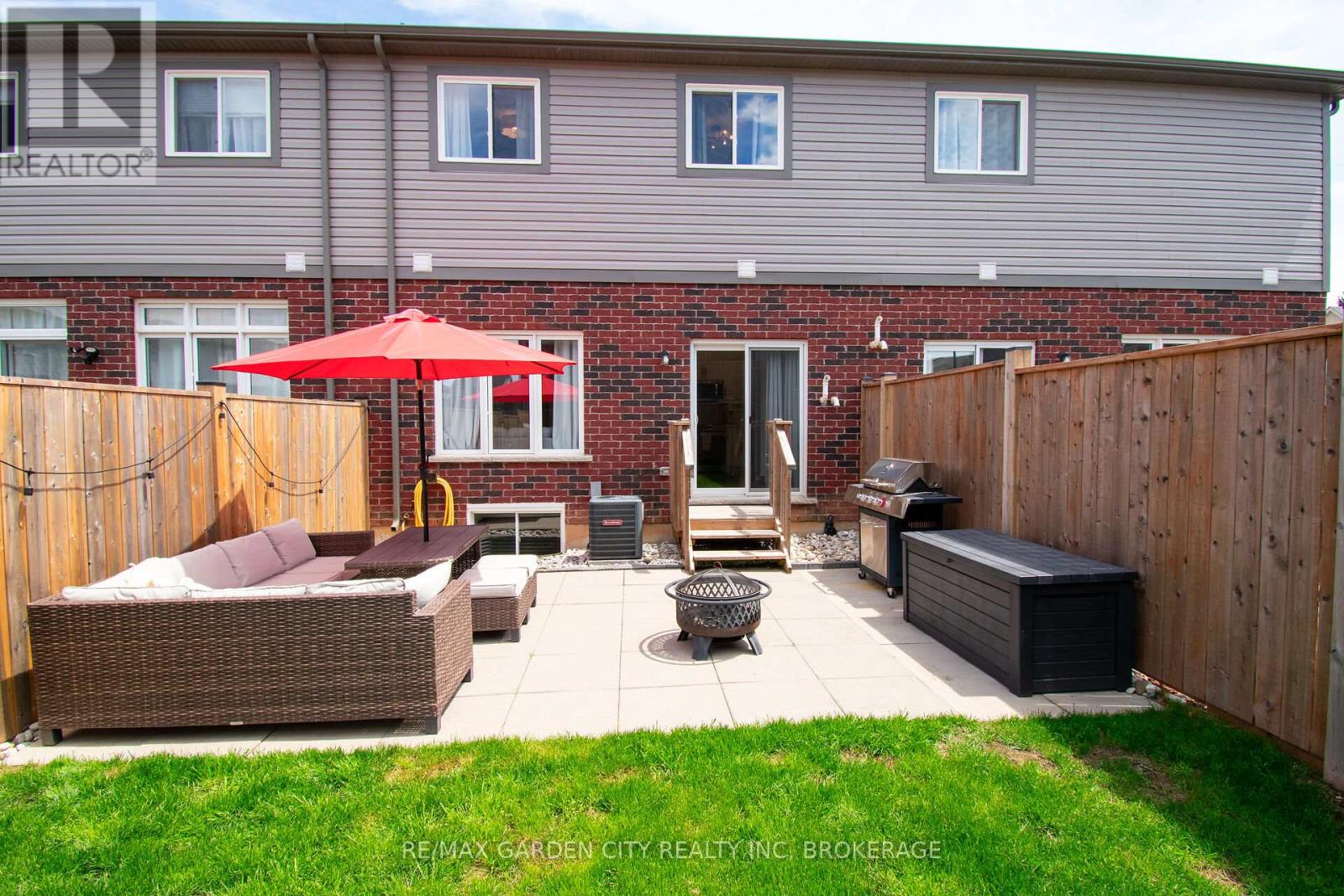 15 Lymburner Street, Pelham (Fonthill), Ontario L3E 0G7 - Photo 37 - X13148020