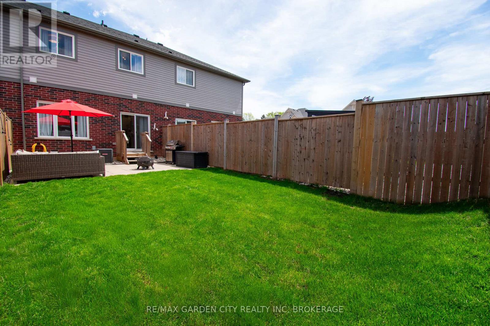 15 Lymburner Street, Pelham (Fonthill), Ontario L3E 0G7 - Photo 39 - X13148020