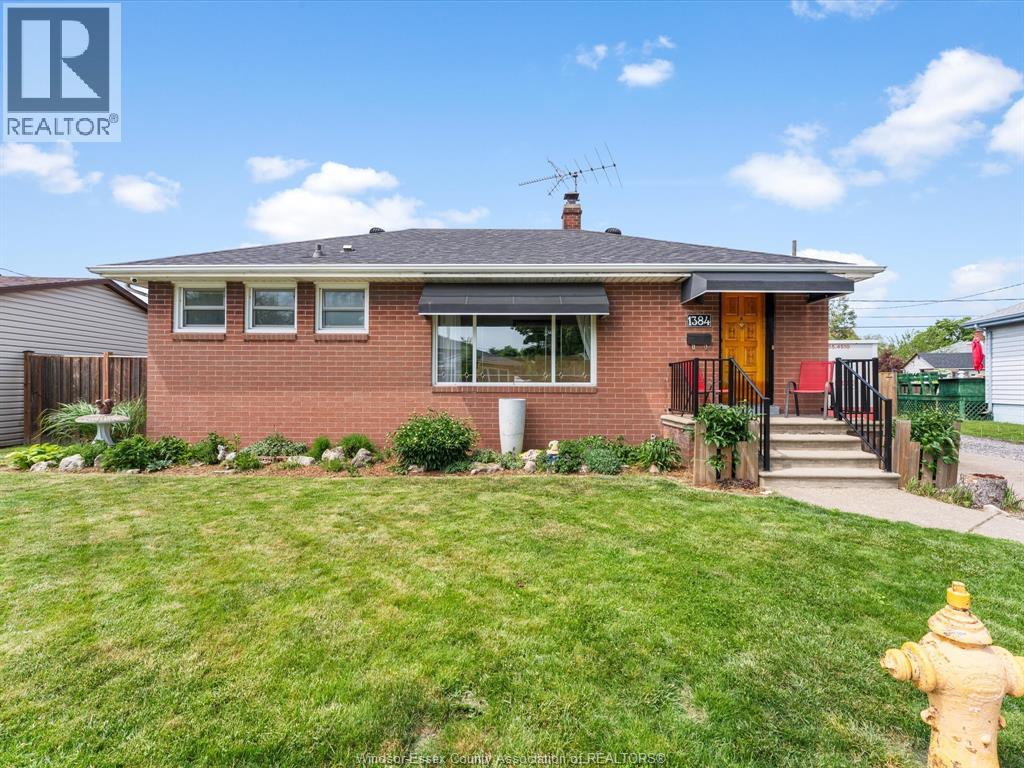 MLS# 26011471: 1384 GRANVILLE CRESCENT, Windsor, Canada