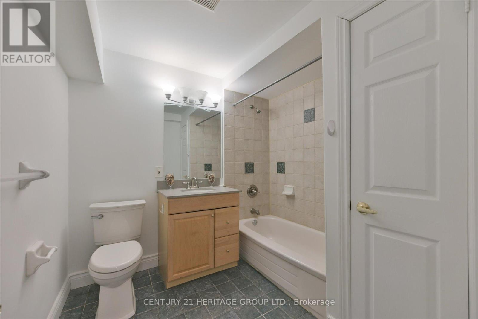 22 Tannery Court, Richmond Hill, Ontario  L4C 7V4 - Photo 42 - N13147960