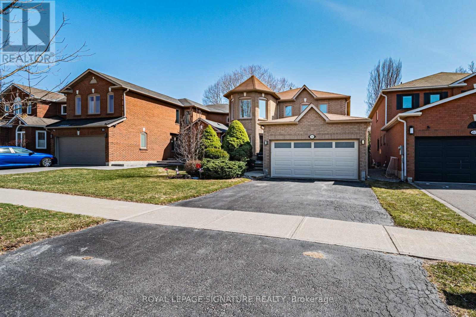 59 Edenbridge Drive, Vaughan, Ontario  L4J 7V3 - Photo 2 - N13148036