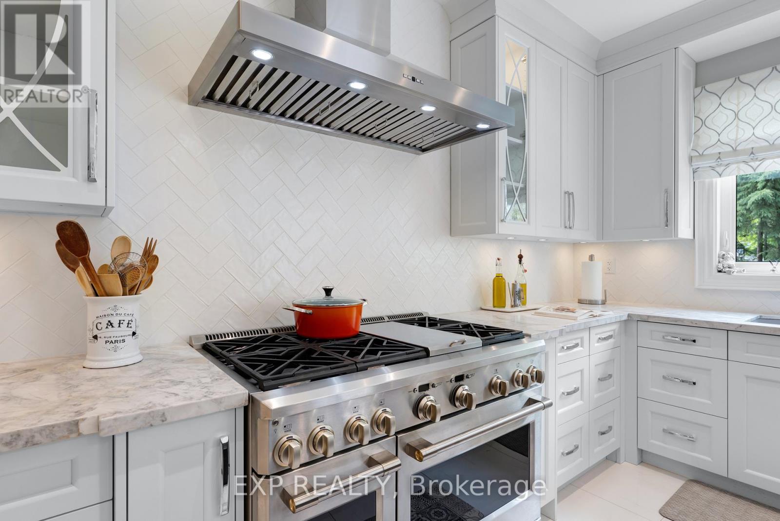 18 Gosling Road, Vaughan, Ontario  L6A 1E2 - Photo 10 - N13148082