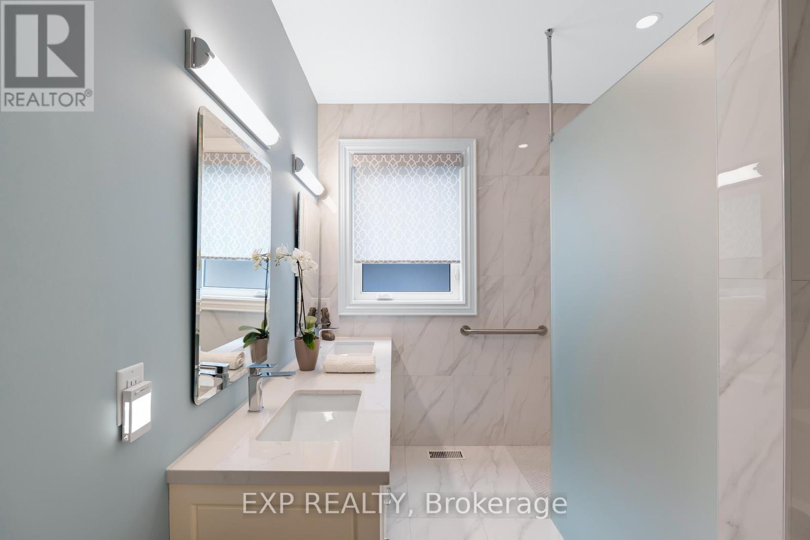 18 Gosling Road, Vaughan, Ontario  L6A 1E2 - Photo 16 - N13148082