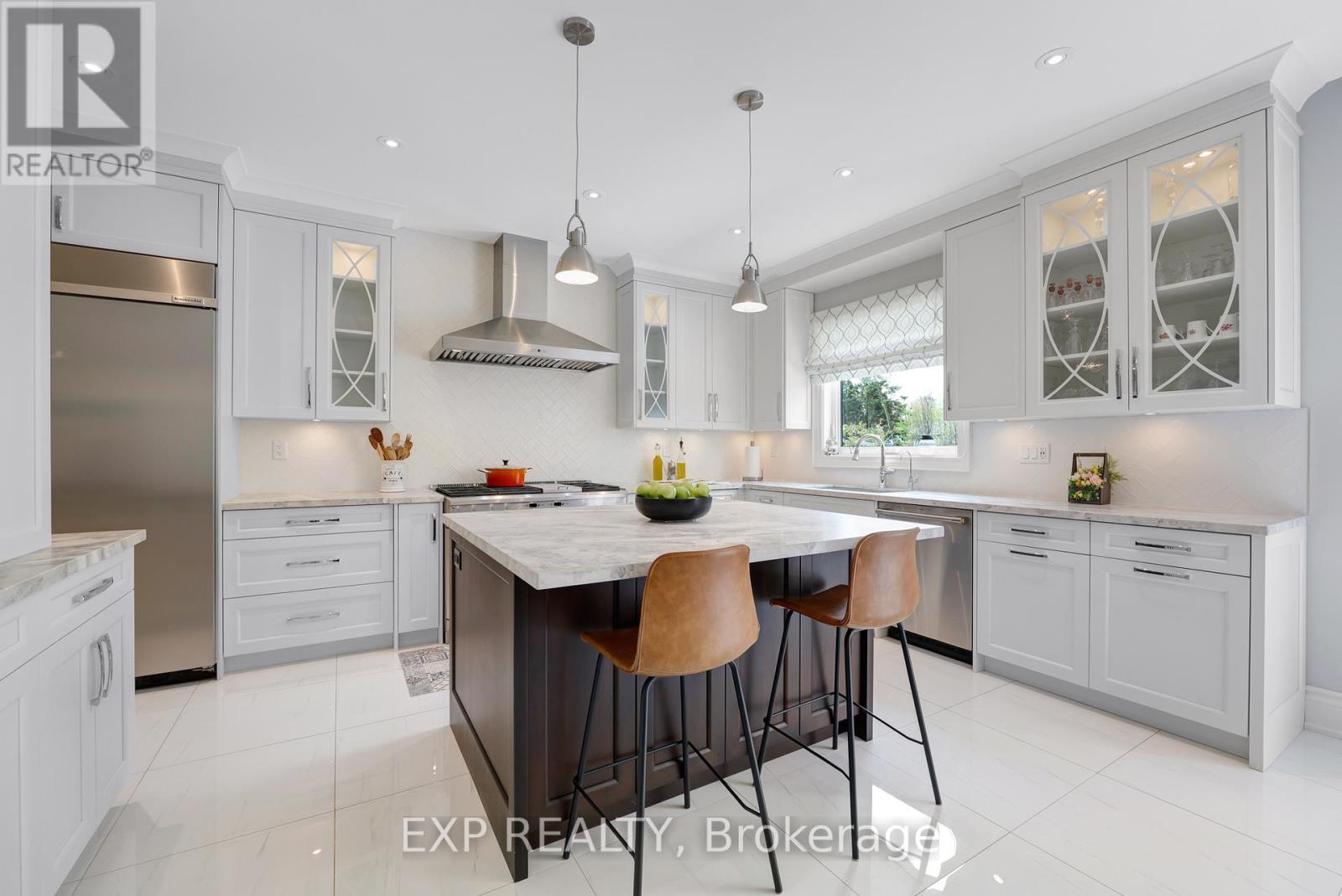 18 Gosling Road, Vaughan, Ontario  L6A 1E2 - Photo 9 - N13148082