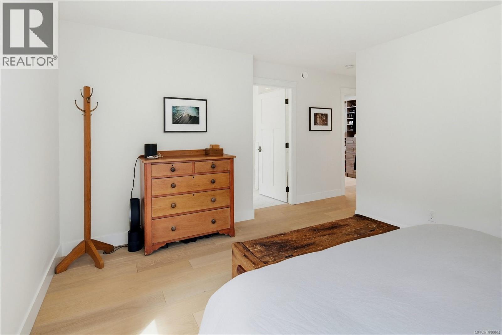 1217 Hewlett Pl, Oak Bay, British Columbia  V8S 4P6 - Photo 30 - 1036654
