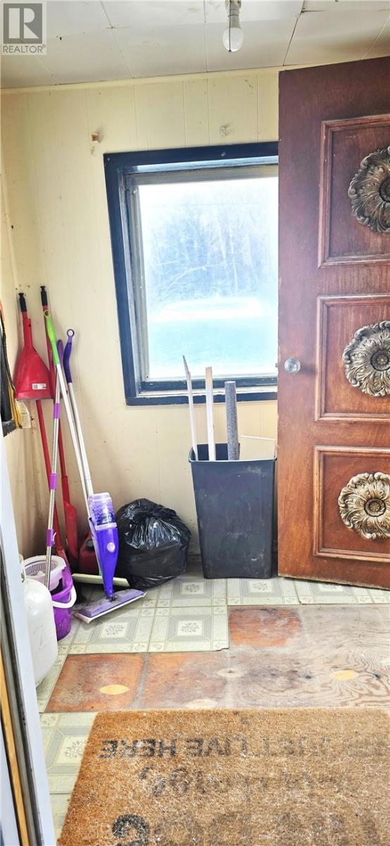 3 Stull, Capreol, Ontario  P0M 1H0 - Photo 2 - 2127840