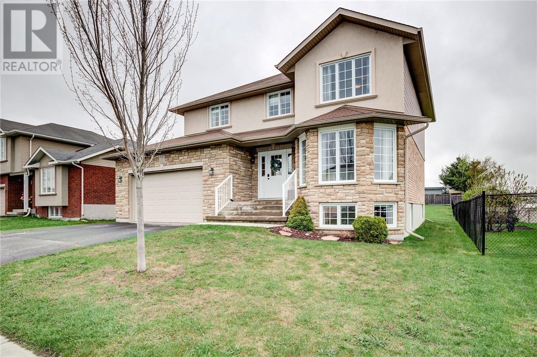 59 Jeanine, Sudbury, Ontario  P3B 0E5 - Photo 2 - 2127908