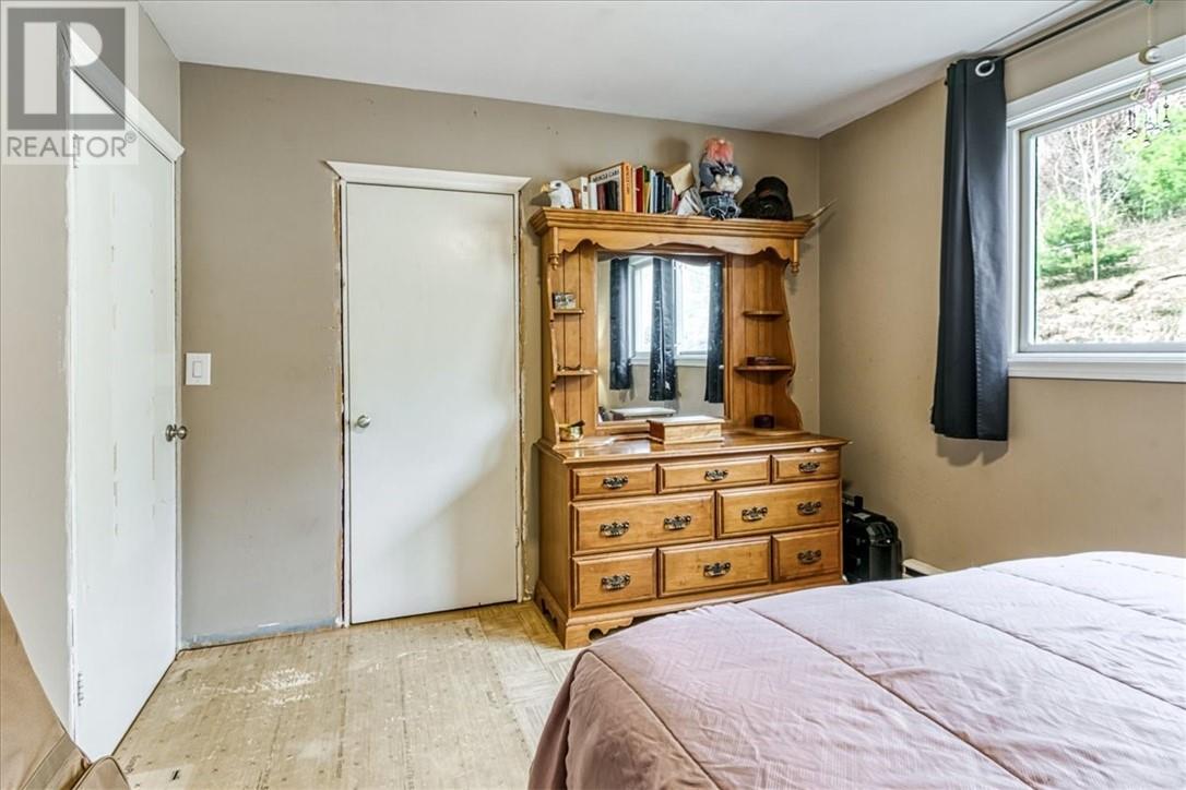 690 Highway 144, Onaping, Ontario  P0M 2R0 - Photo 12 - 2127856