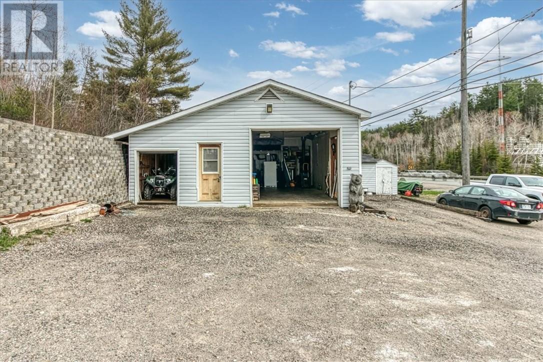 690 Highway 144, Onaping, Ontario  P0M 2R0 - Photo 5 - 2127856