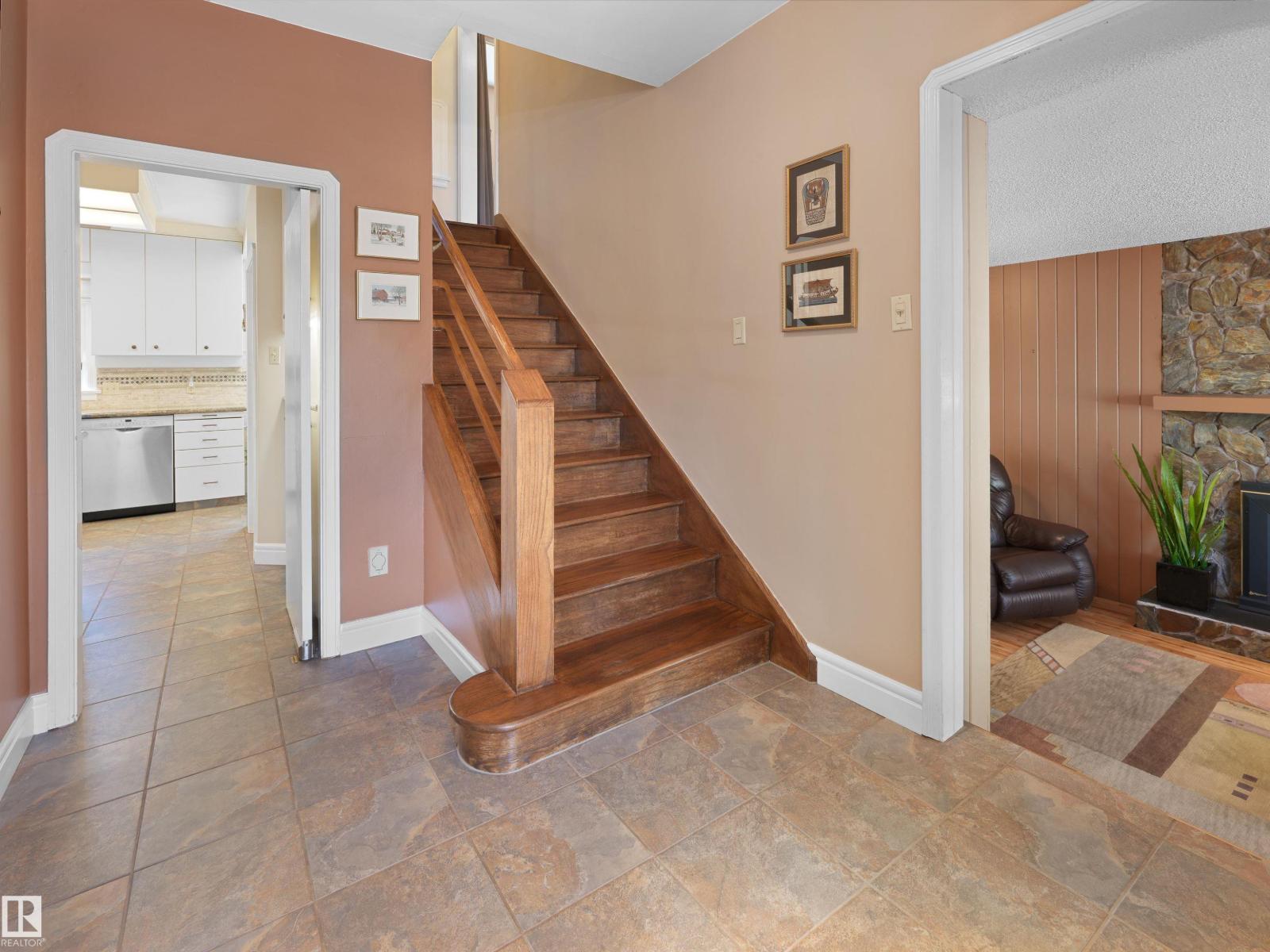 9202 117 St Nw, Edmonton, Alberta  T6G 1S2 - Photo 16 - E4488716