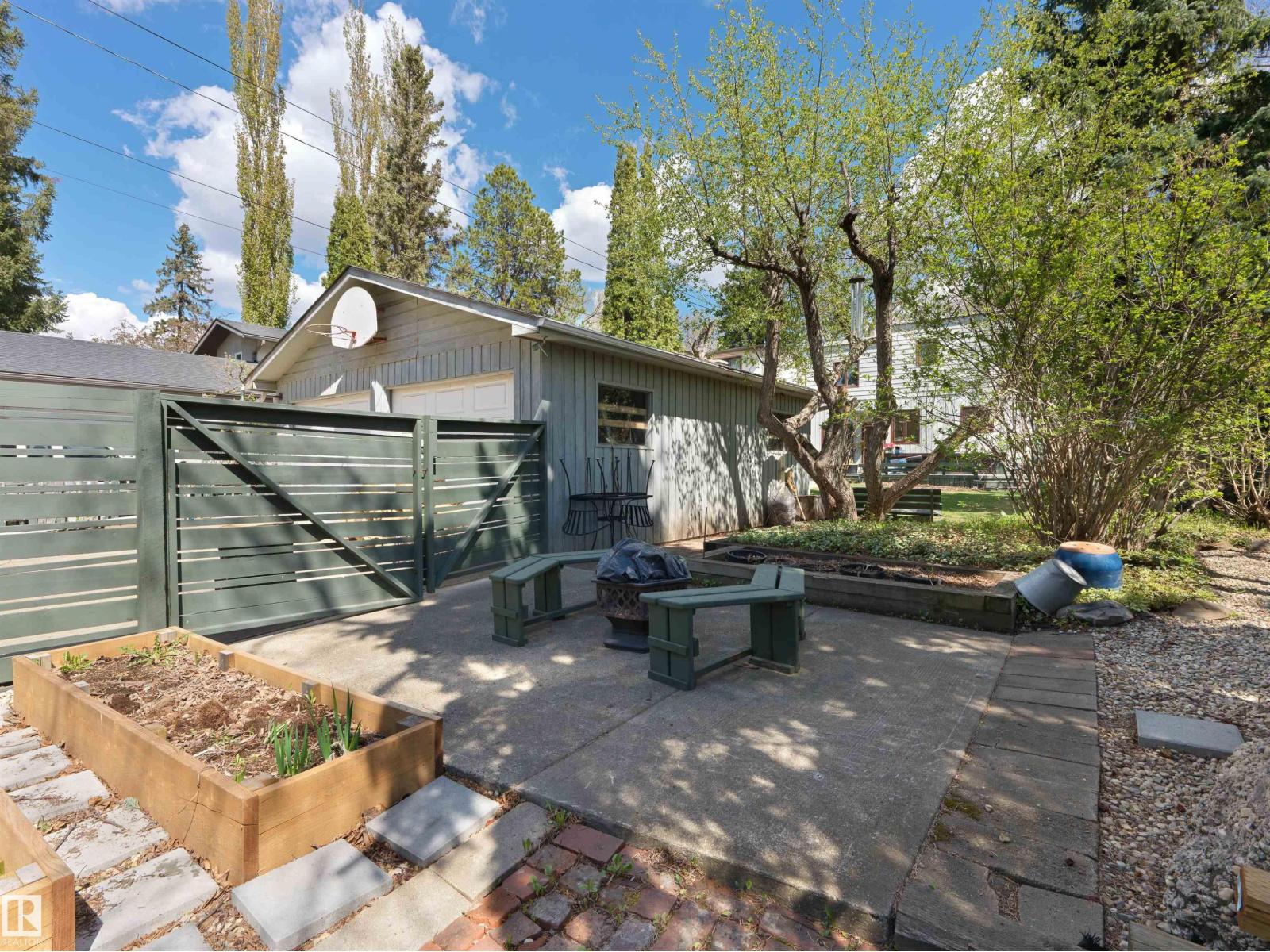 9202 117 St Nw, Edmonton, Alberta  T6G 1S2 - Photo 38 - E4488716