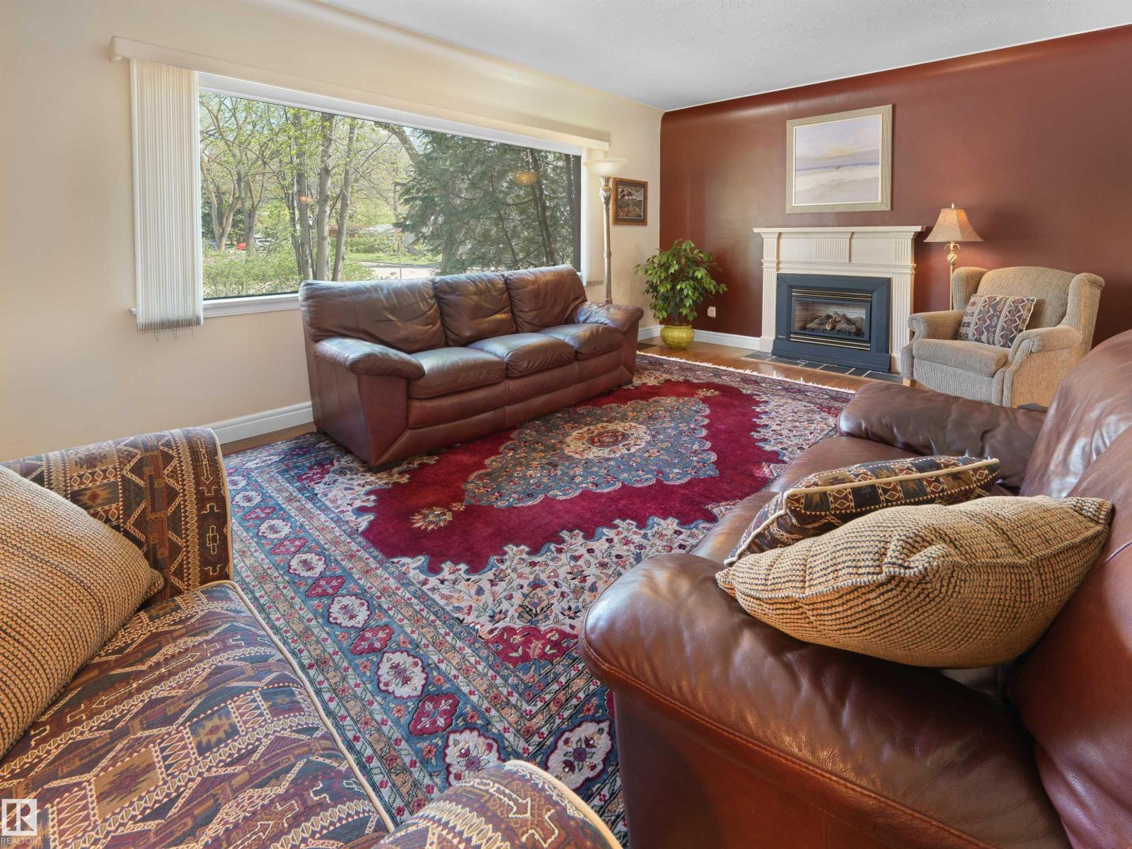 9202 117 St Nw, Edmonton, Alberta  T6G 1S2 - Photo 4 - E4488716