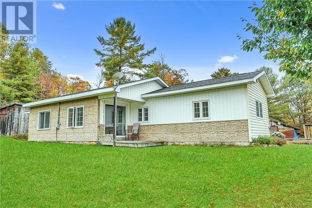 591 LACLOCHE LAKE Road, Massey, Ontario