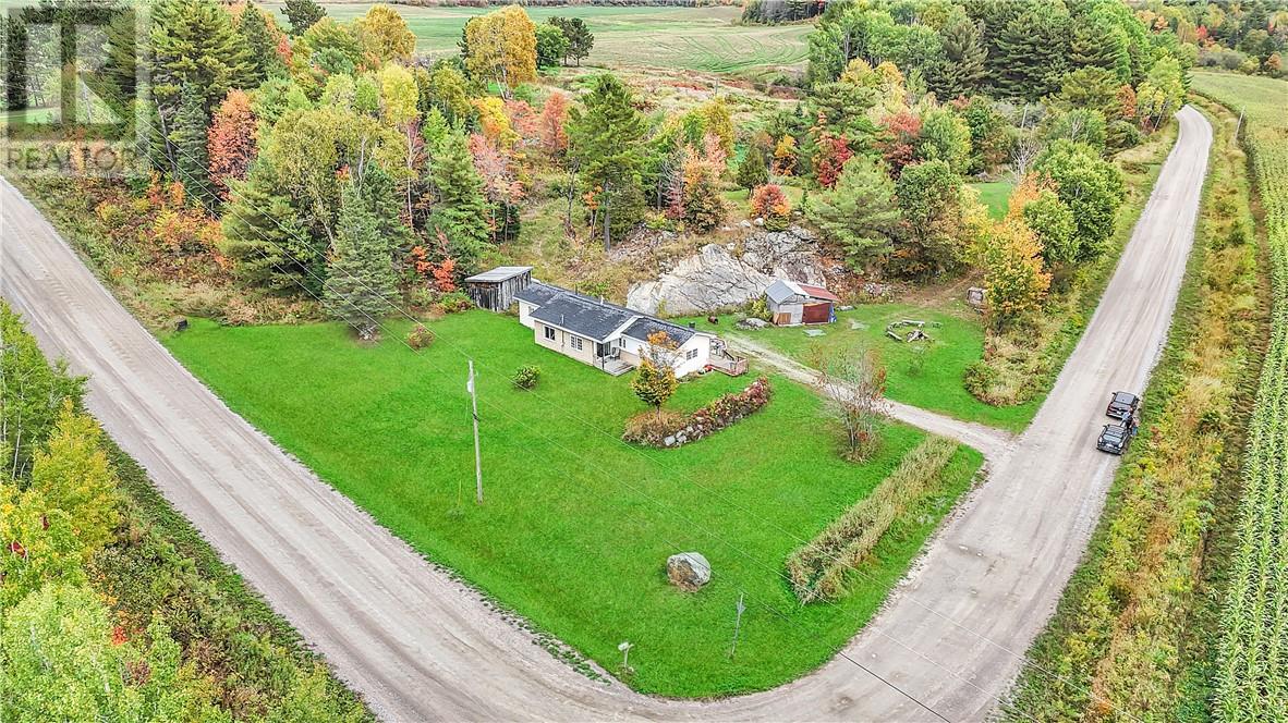 591 Lacloche Lake Road, Massey, Ontario  P0P 1P0 - Photo 5 - 2127770