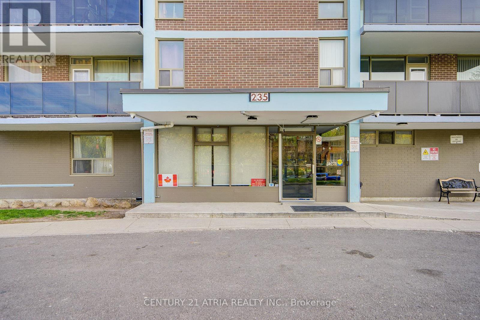 906 - 235 Grandravine Drive, Toronto, Ontario M3N 1J2 - Photo 4 - W13147946