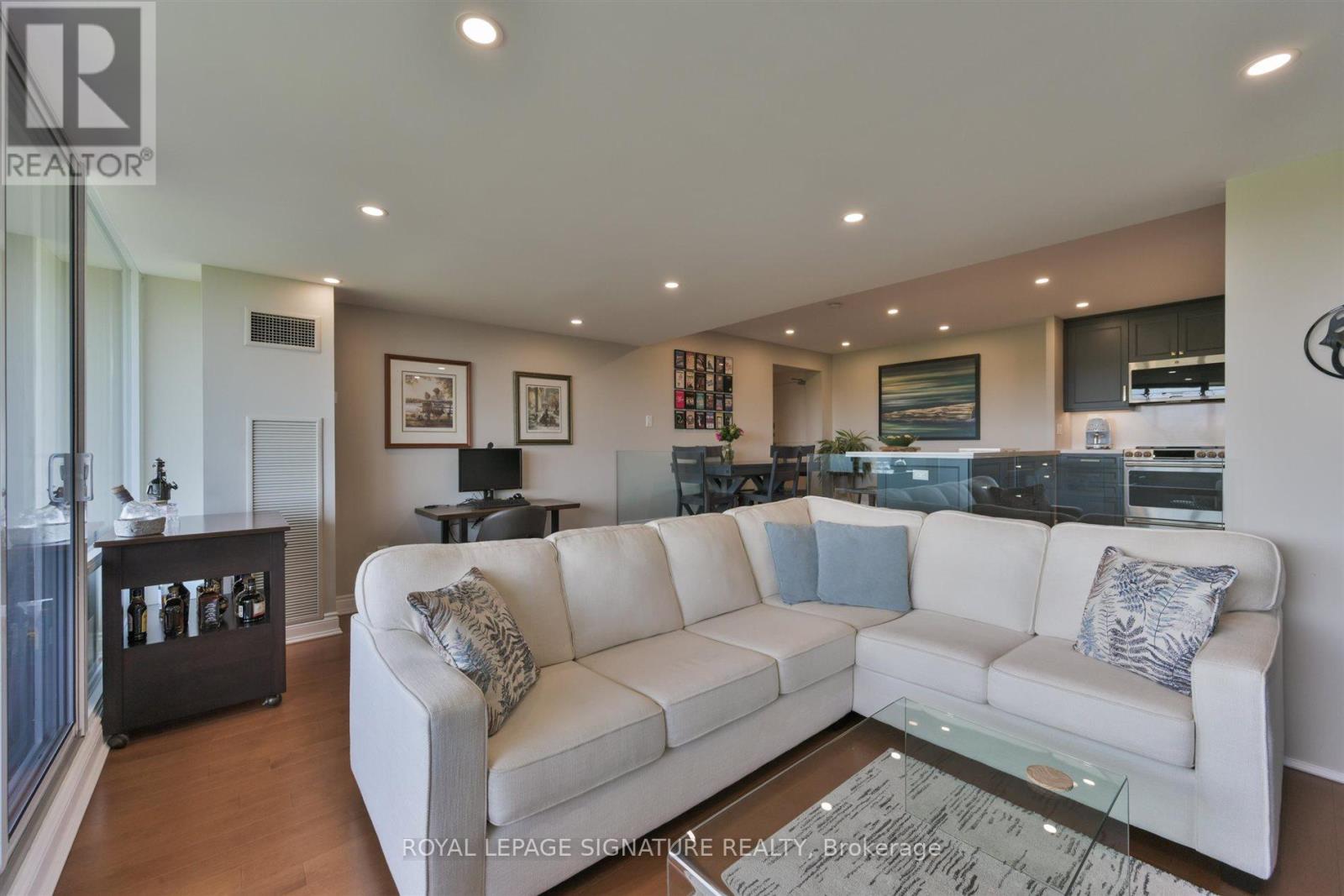 912 - 240 Scarlett Road, Toronto, Ontario  M6N 4X4 - Photo 17 - W13147970