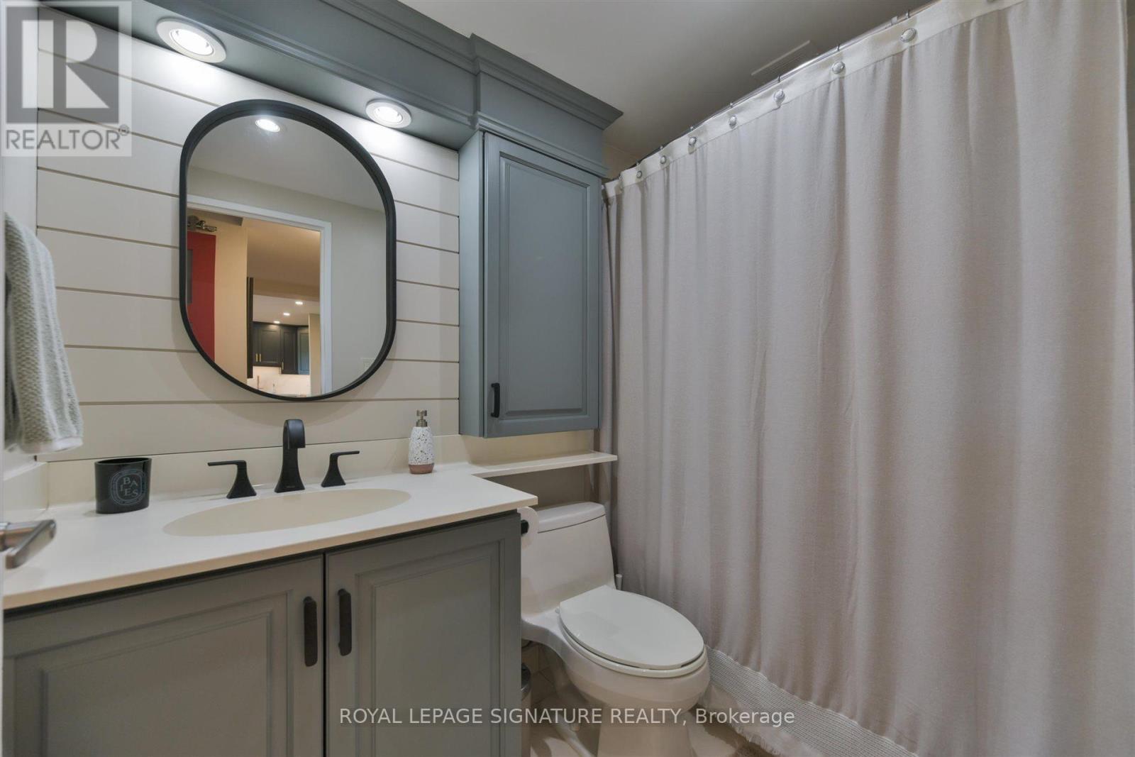 912 - 240 Scarlett Road, Toronto, Ontario  M6N 4X4 - Photo 35 - W13147970