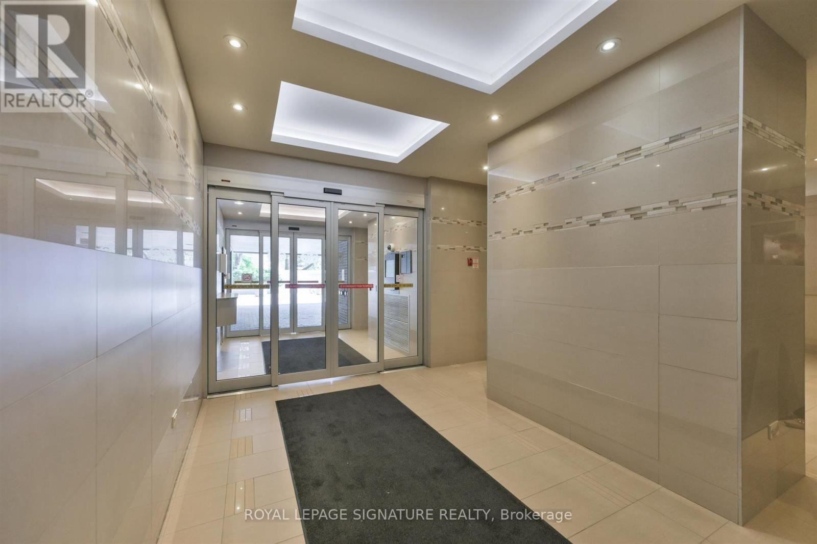 912 - 240 Scarlett Road, Toronto, Ontario  M6N 4X4 - Photo 41 - W13147970