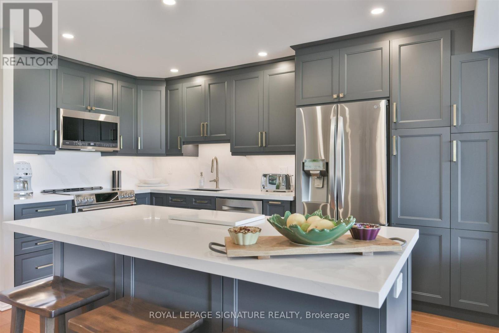912 - 240 Scarlett Road, Toronto, Ontario  M6N 4X4 - Photo 7 - W13147970