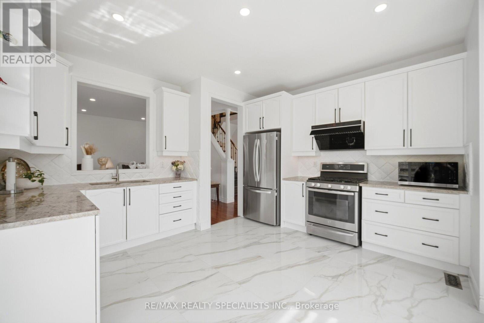 3855 Thomas Street, Mississauga, Ontario  L5M 7A6 - Photo 16 - W13148064