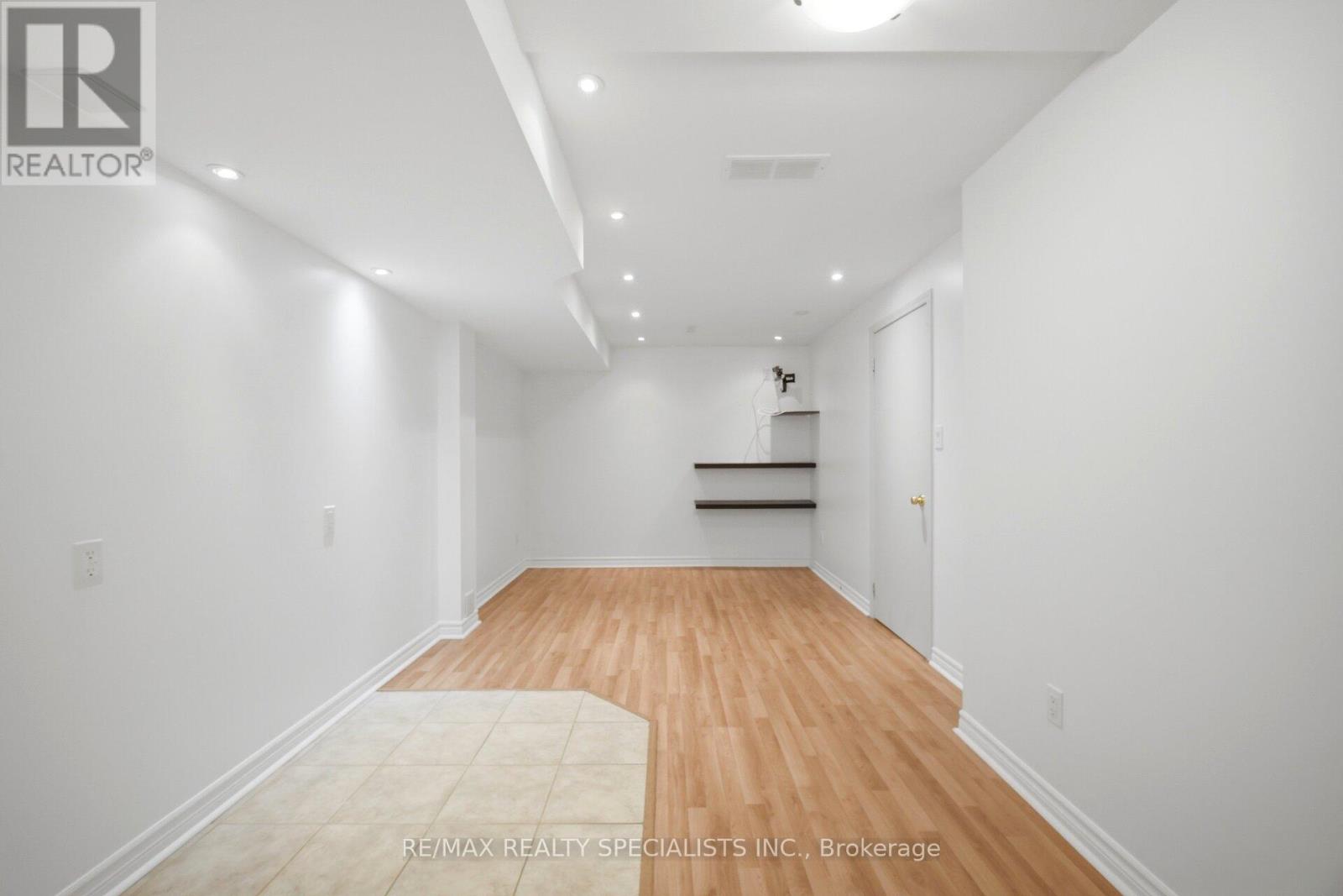 3855 Thomas Street, Mississauga, Ontario  L5M 7A6 - Photo 37 - W13148064