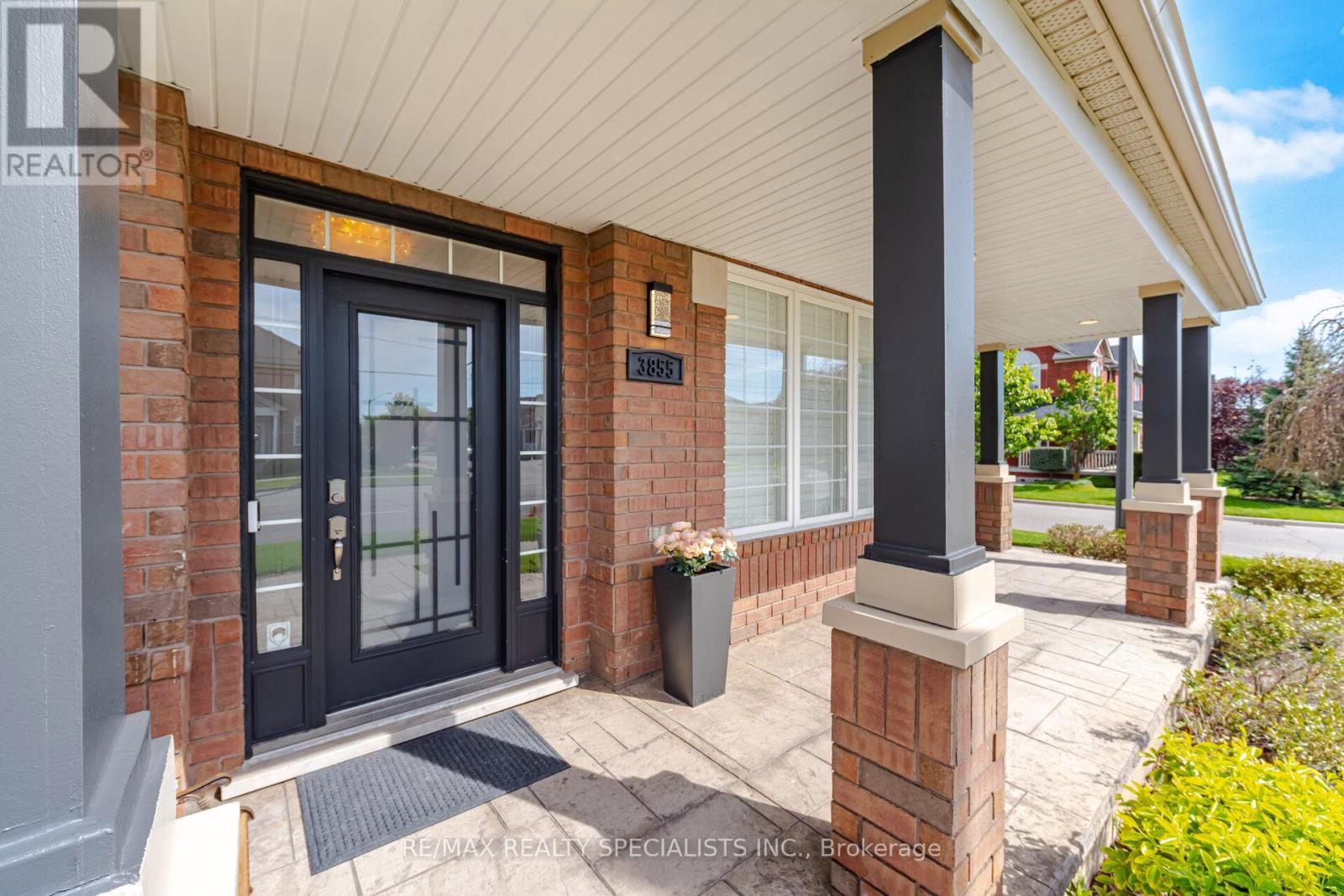 3855 Thomas Street, Mississauga, Ontario  L5M 7A6 - Photo 4 - W13148064