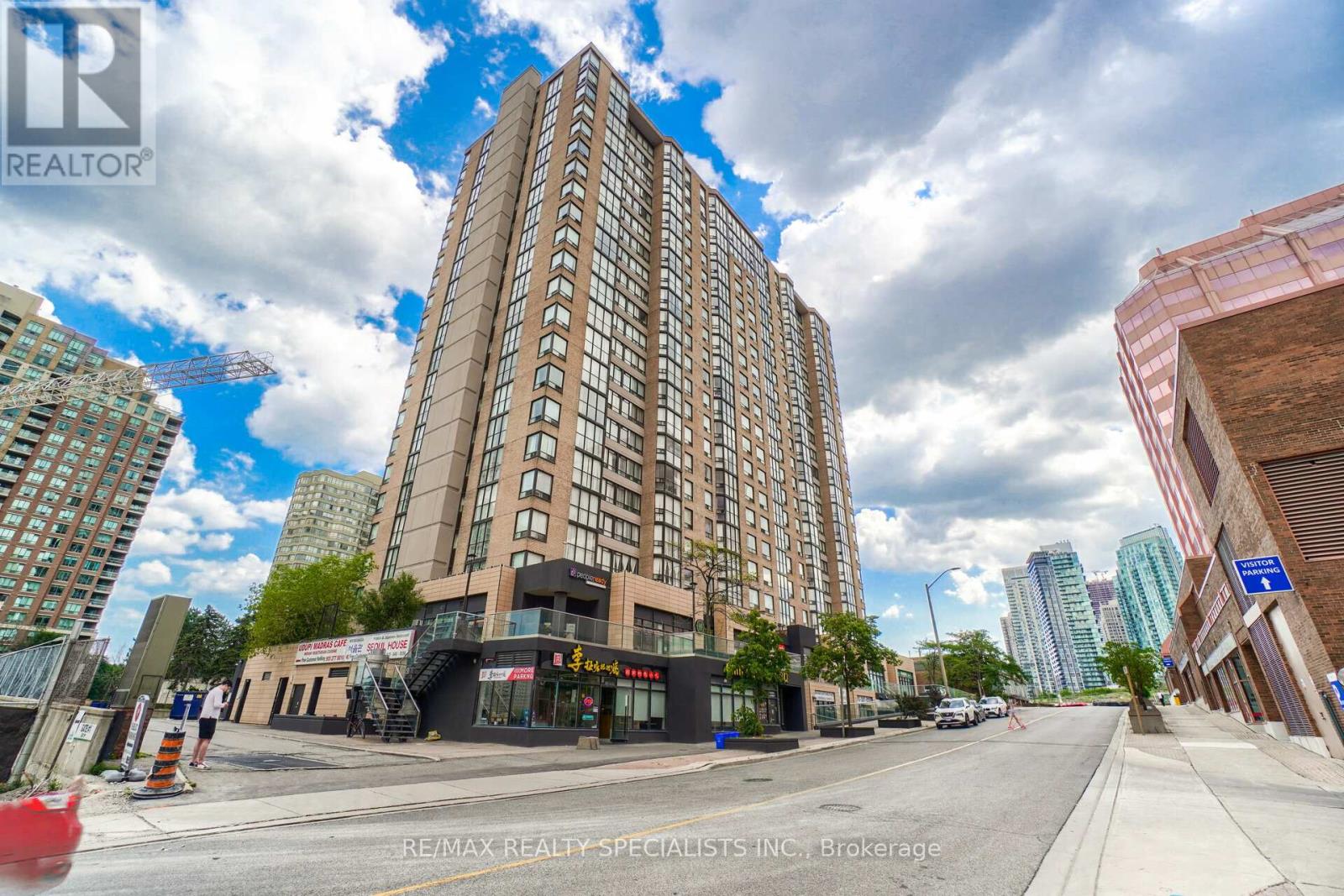 1808 - 265 ENFIELD PLACE, Mississauga, Ontario