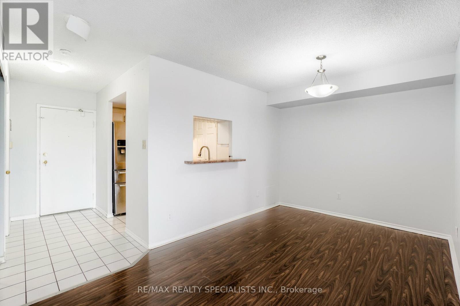 1808 - 265 Enfield Place, Mississauga, Ontario  L5B 3Y6 - Photo 12 - W13148074