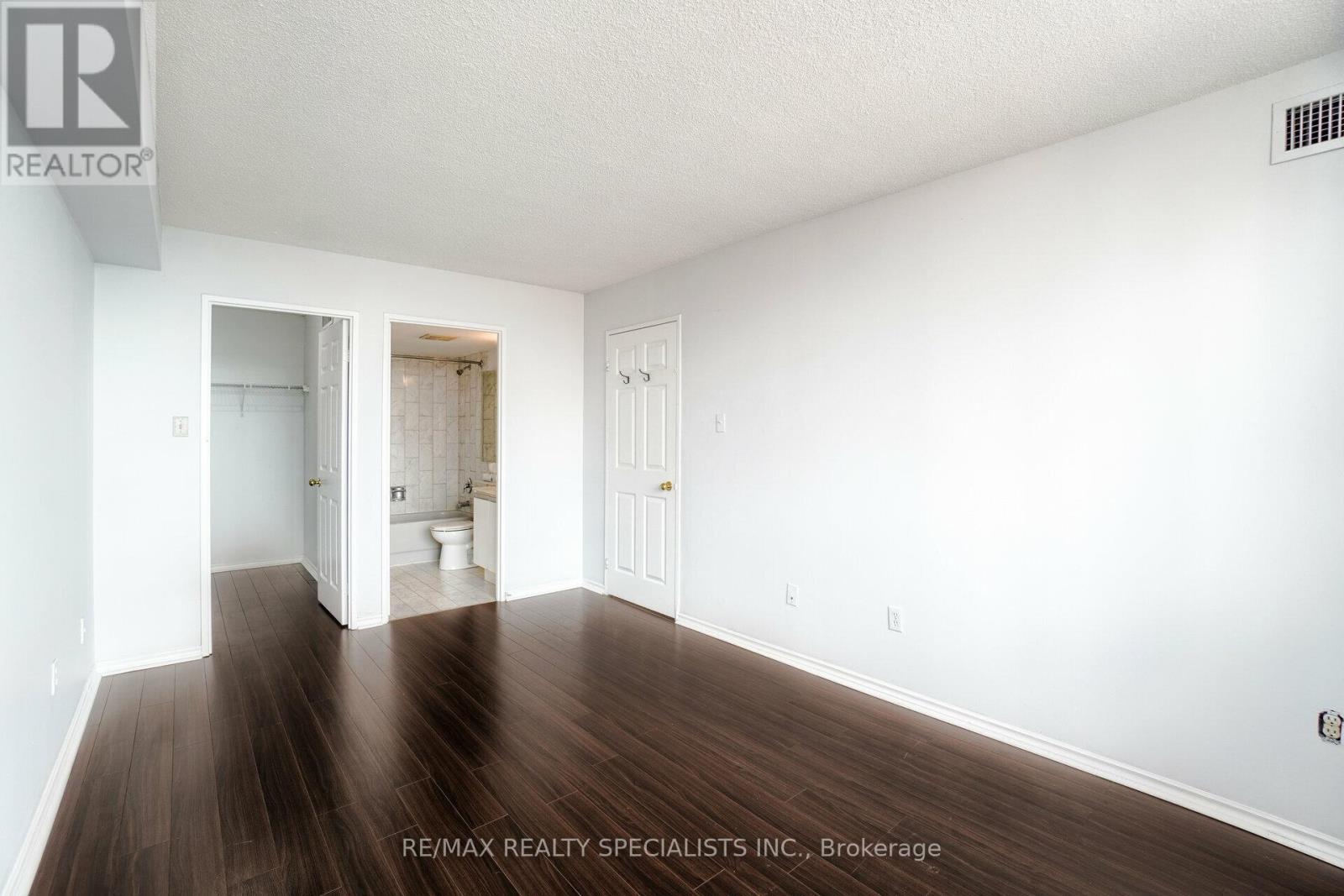 1808 - 265 Enfield Place, Mississauga, Ontario  L5B 3Y6 - Photo 20 - W13148074
