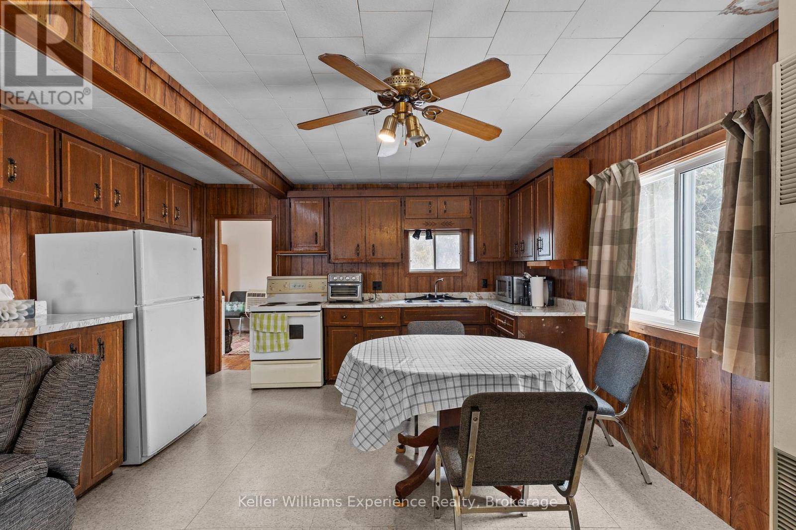 13 Arthur Street, Collingwood, Ontario  L9Y 3Z1 - Photo 6 - S12849218
