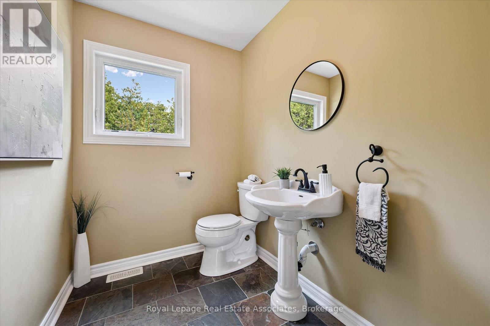 23 Brock Road N, Puslinch, Ontario  N0B 2J0 - Photo 18 - X13147932