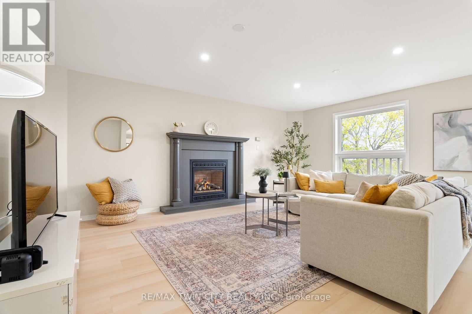 314 Old Chicopee Trail, Kitchener, Ontario  N2A 4C8 - Photo 15 - X13147942