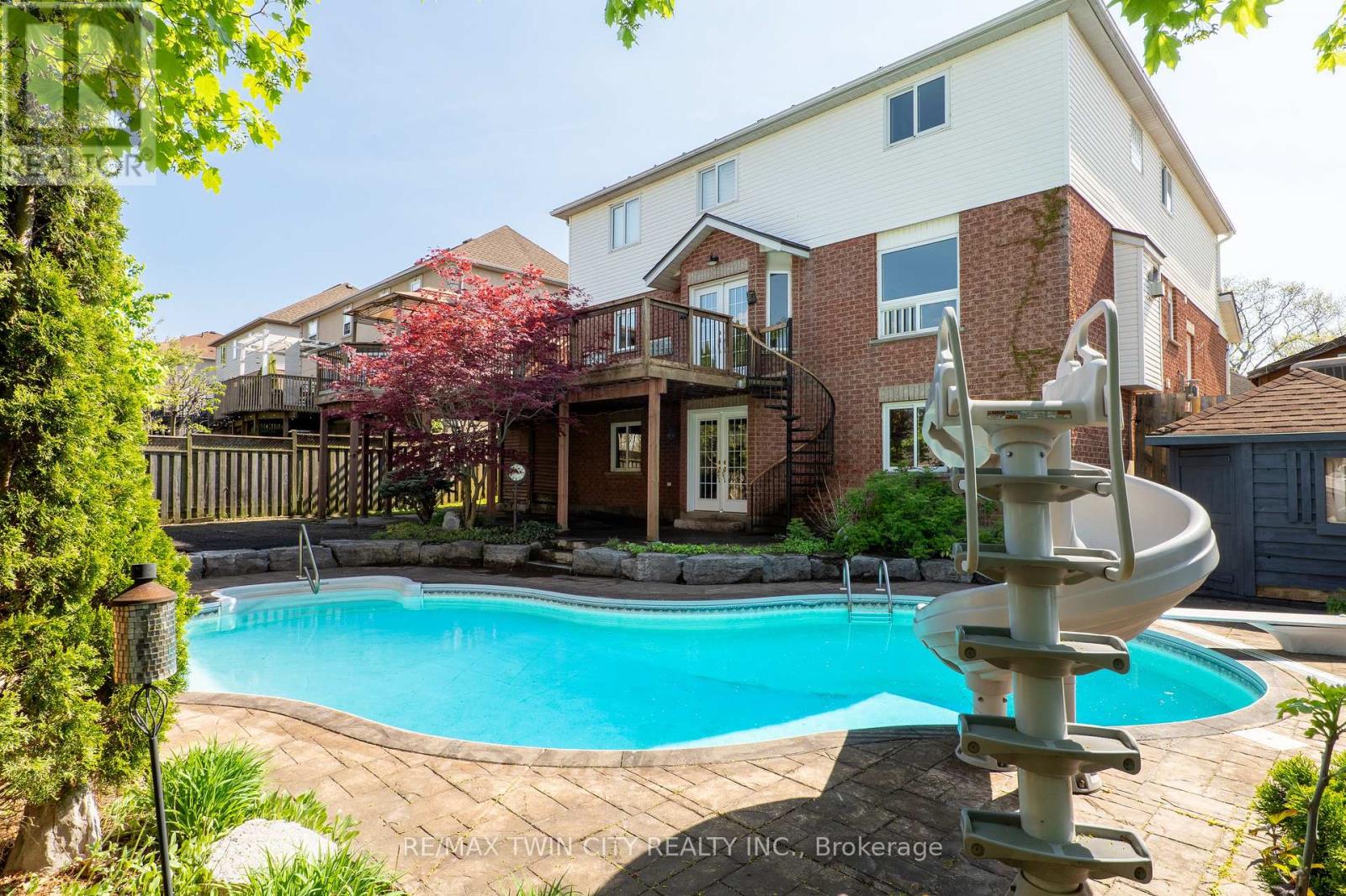 314 Old Chicopee Trail, Kitchener, Ontario  N2A 4C8 - Photo 47 - X13147942