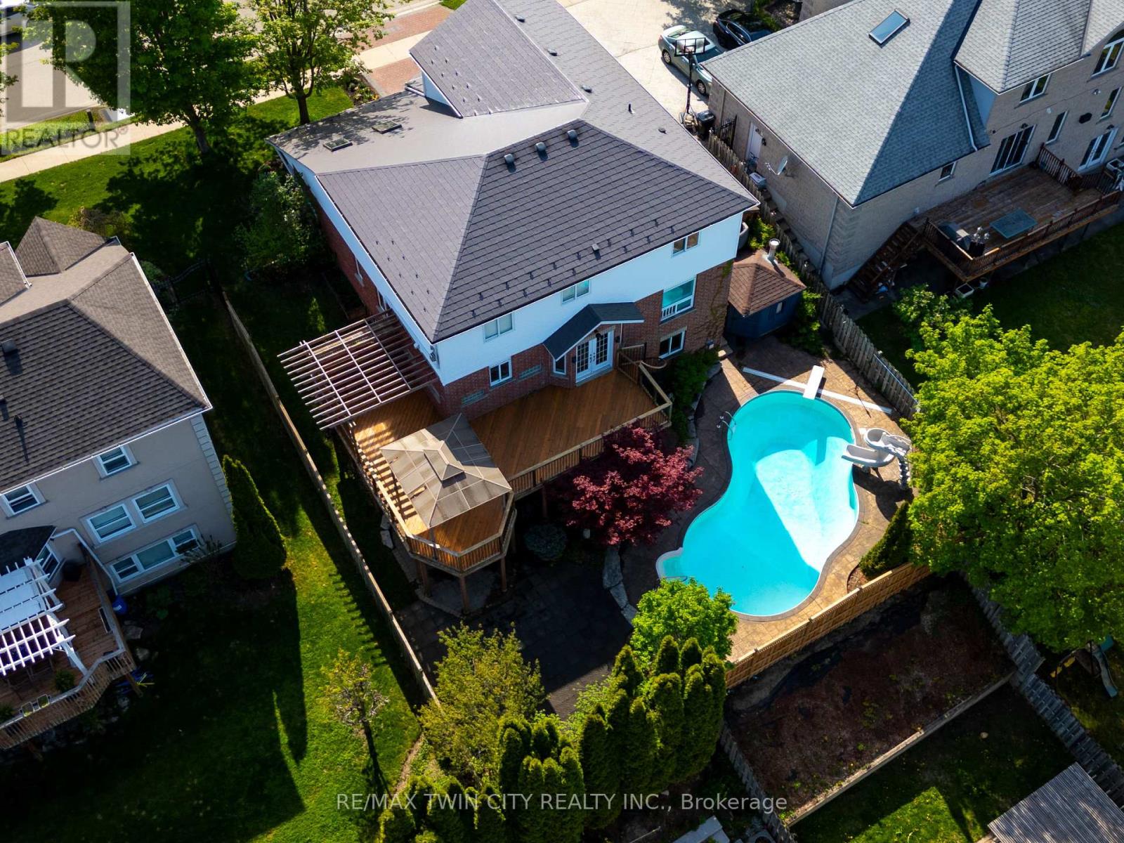314 Old Chicopee Trail, Kitchener, Ontario  N2A 4C8 - Photo 49 - X13147942