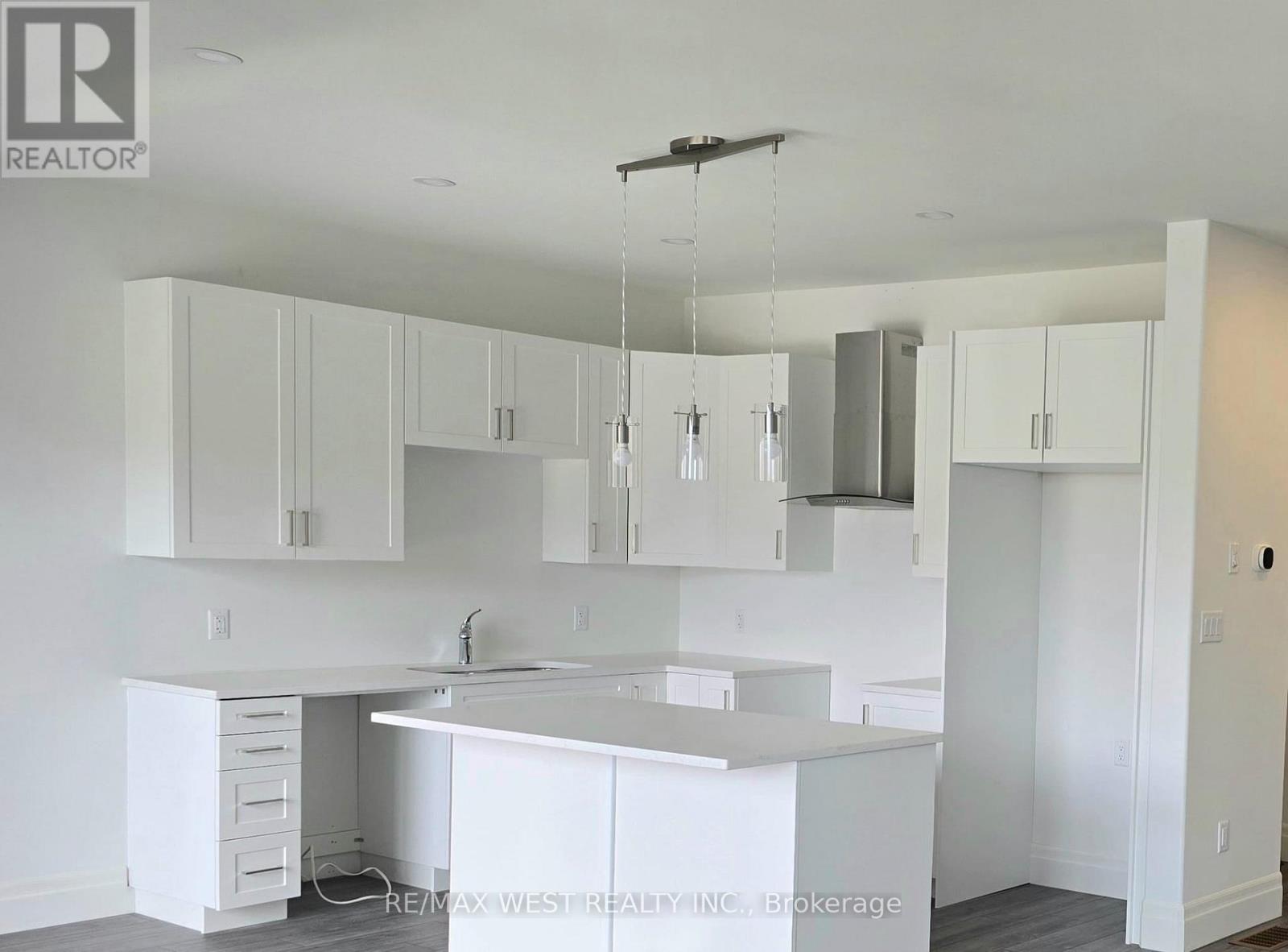 97 Buchanan Avenue, Prince Edward County, Ontario  K0K 2T0 - Photo 10 - X13148026