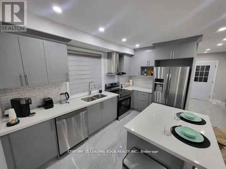 5595 Wesley Place, Niagara Falls, Ontario  L2E 3Z4 - Photo 5 - X13148028
