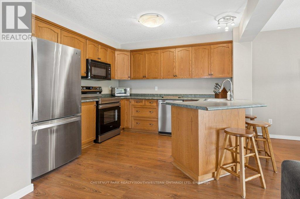 76 Stiefelmeyer Crescent, Wilmot, Ontario  N3A 2L2 - Photo 13 - X13148098