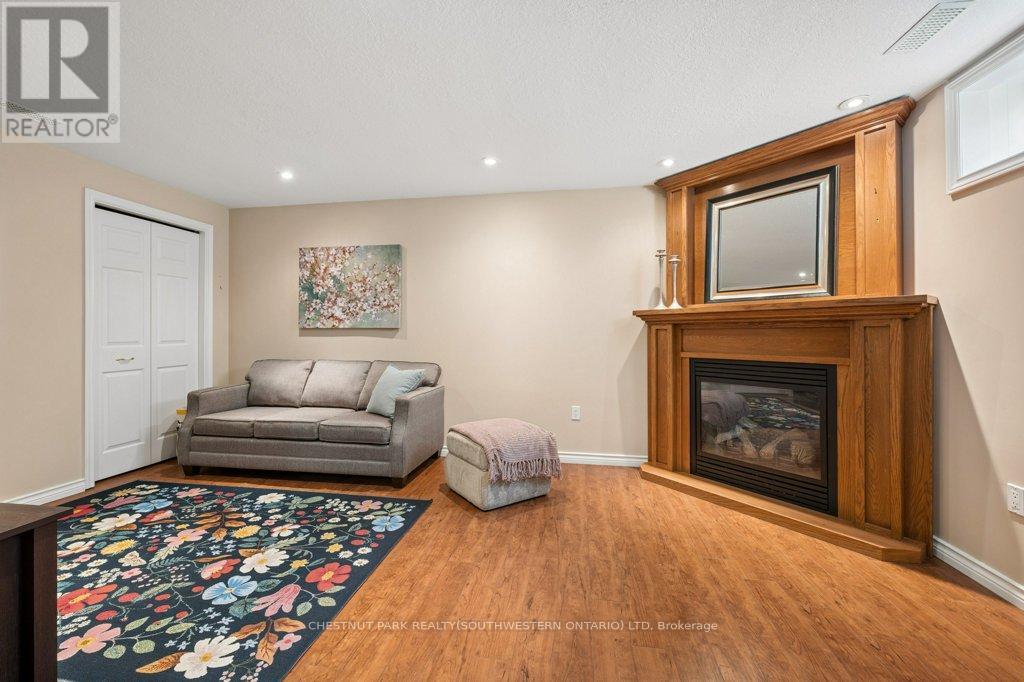 76 Stiefelmeyer Crescent, Wilmot, Ontario  N3A 2L2 - Photo 31 - X13148098
