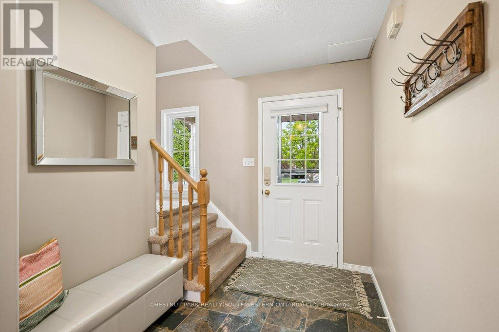 76 Stiefelmeyer Crescent, Wilmot, Ontario  N3A 2L2 - Photo 8 - X13148098