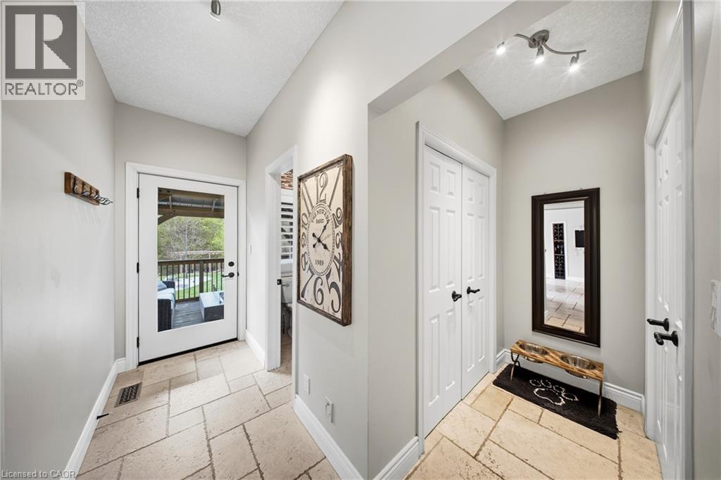 1 Mcdonald Place, Glen Morris, Ontario  N0B 1W0 - Photo 19 - 40830731