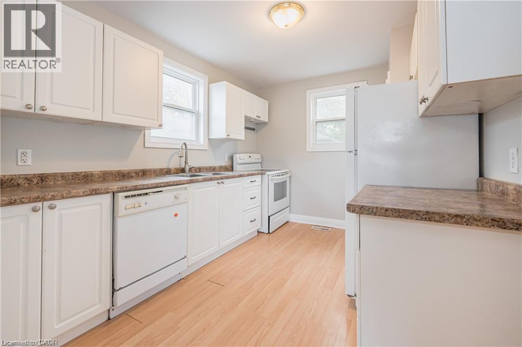 163 Ottawa Street N, Kitchener, Ontario  N2H 3K7 - Photo 4 - 40829446