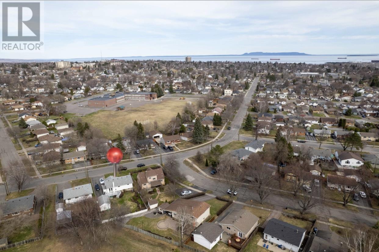 157 Windsor St, Thunder Bay, Ontario  P7B 1V2 - Photo 28 - TB2601104